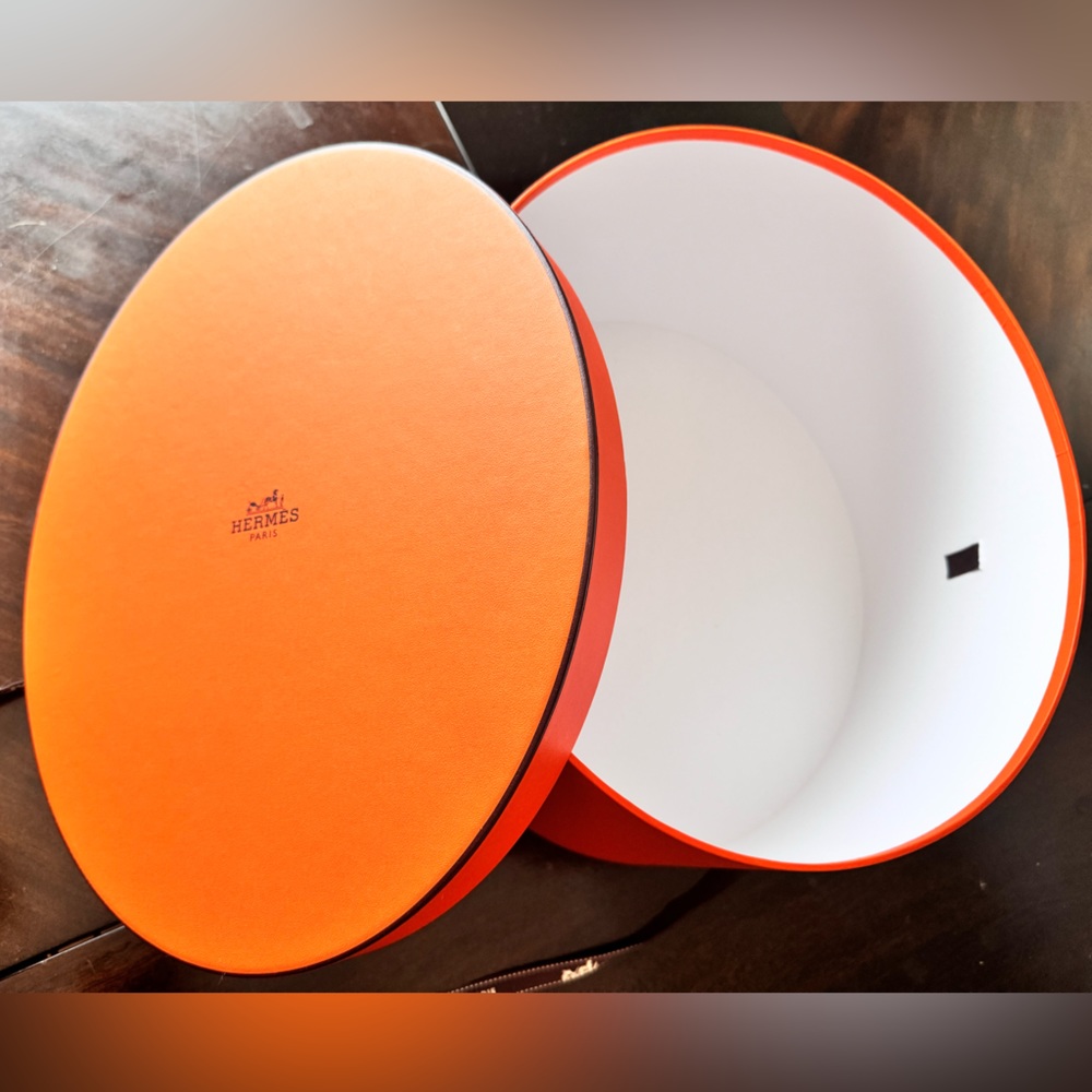 Hermes Oval Box